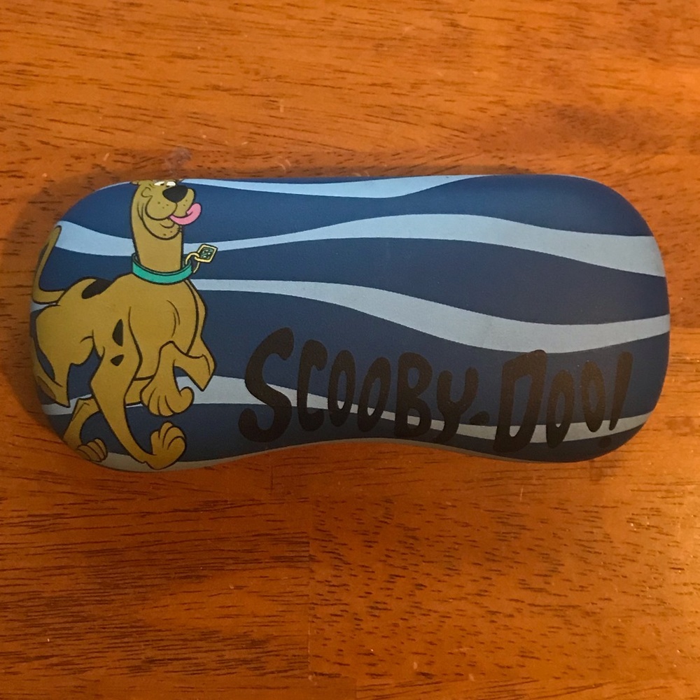 Scooby Doo eyeglass case